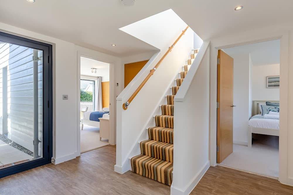 3 Bed in Northam (oc-s30035) in Westward Ho, Devon