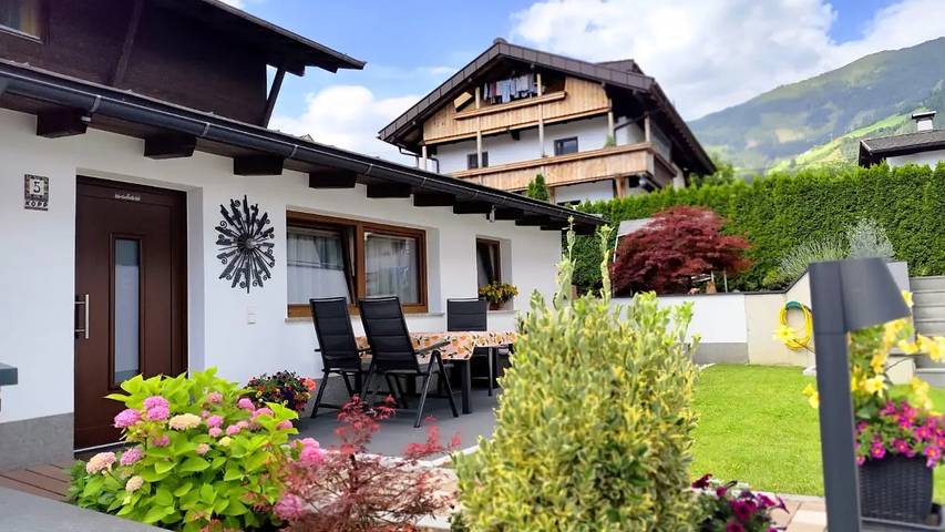 Ferienwohnung für 4 Personen, mit Garten in Tirol