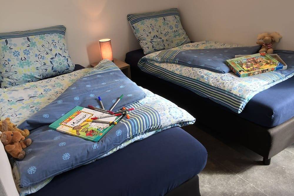 Ruhig gelegenes Ferienhaus mit großer Terrasse an der Ijssel in IJssel