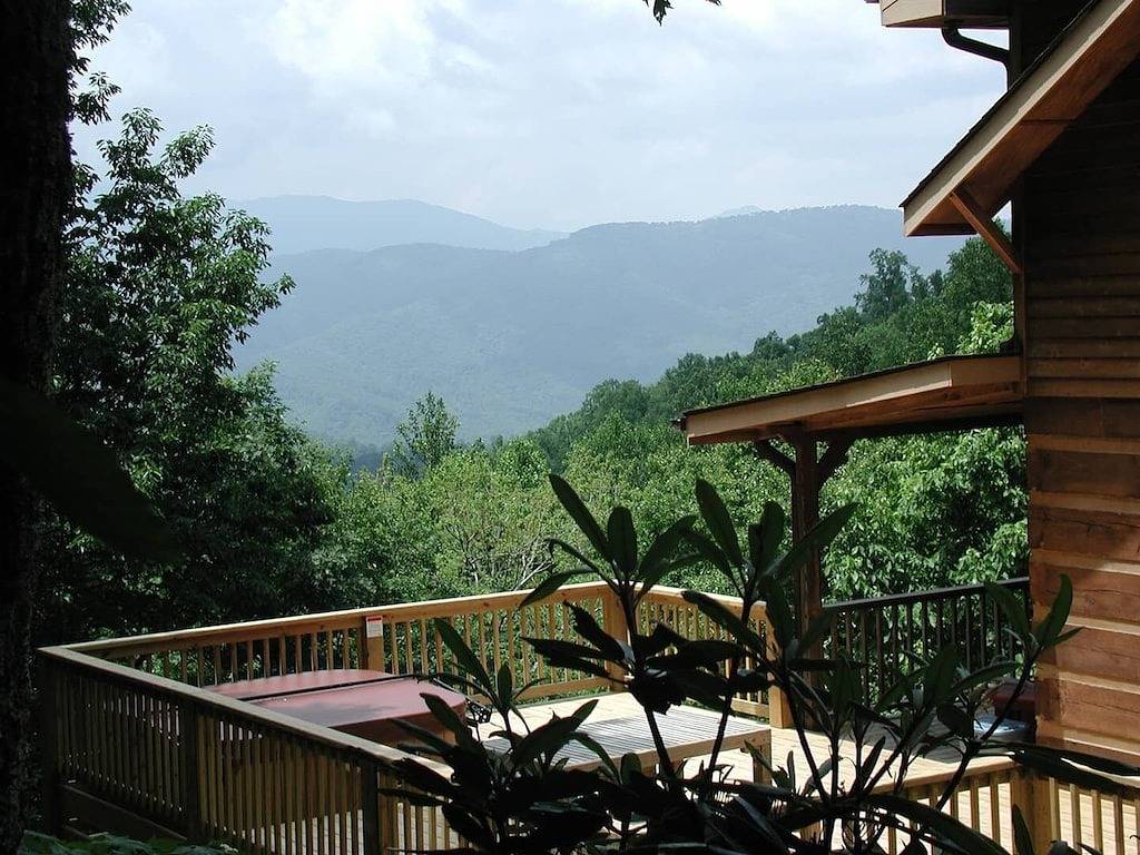 O'Connors Retreat - Blowing Rock, Hot tub Secluded acreage, fabulous views in Blue Ridge Parkway, Caldwell County
