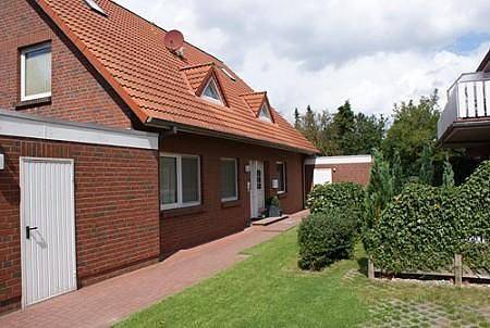 Ferienwohnung für 4 Personen, mit Terrasse und Garten in Carolinensiel - 3