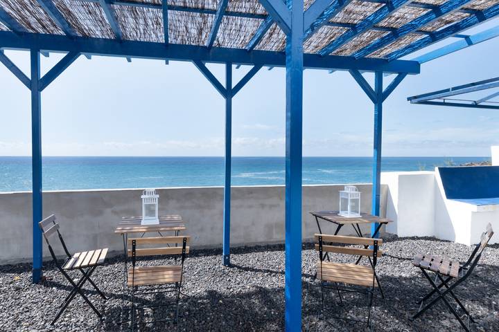 Apartamento entero, Apartamento 'La Bayana - 1' con vistas al mar, piscina compartida y Wi-Fi in Puerto Naos, Los Llanos de Aridane
