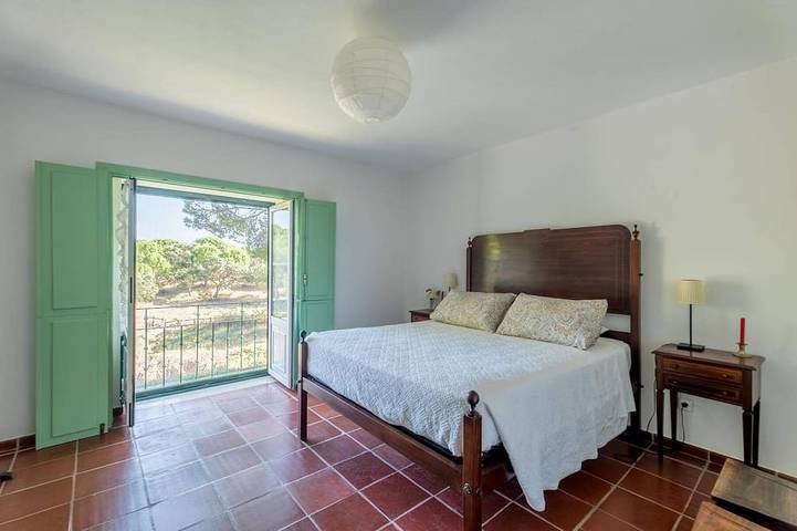 Location de vacances pour 17 personnes, avec balcon et jardin dans Santo Estevão - 4