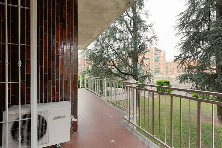 Appartement entier, Appartement de vacances pour 2 personnes avec balcon/terrasse in Milan, Province de Milan