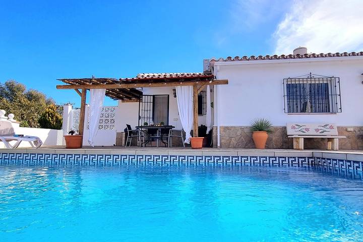 Villa "Casa La Paz" mit Meerblick, Pool und WLAN in Torrox, Costa del Sol