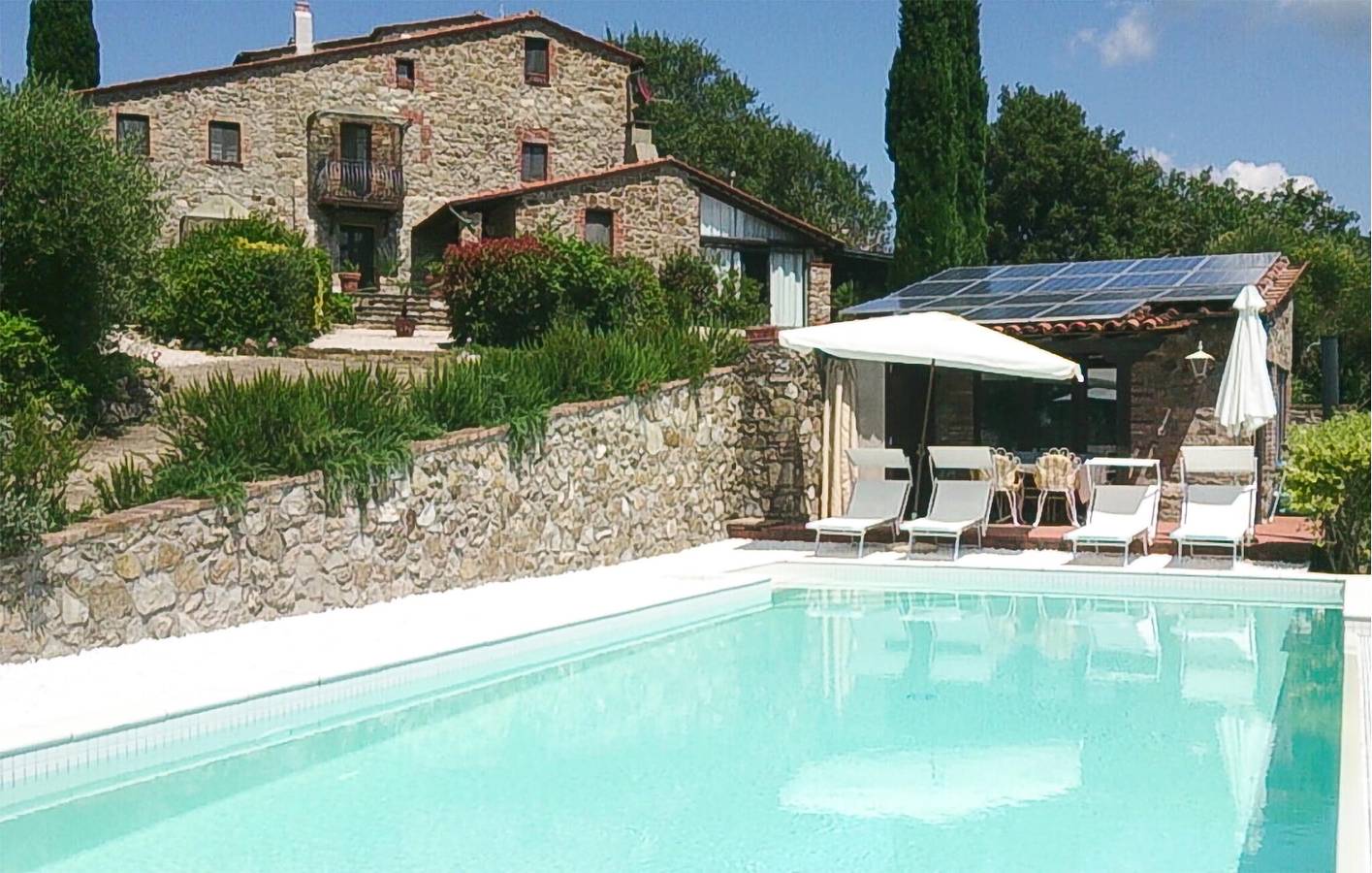 Appartamento di 30 m² con WiFi, aria condizionata, parcheggio, giardino e piscina in Massa Marittima, Provincia di Grosseto