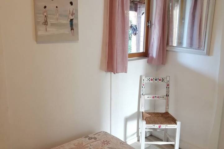 Location de vacances pour 4 personnes, avec jardin à Bias - 3