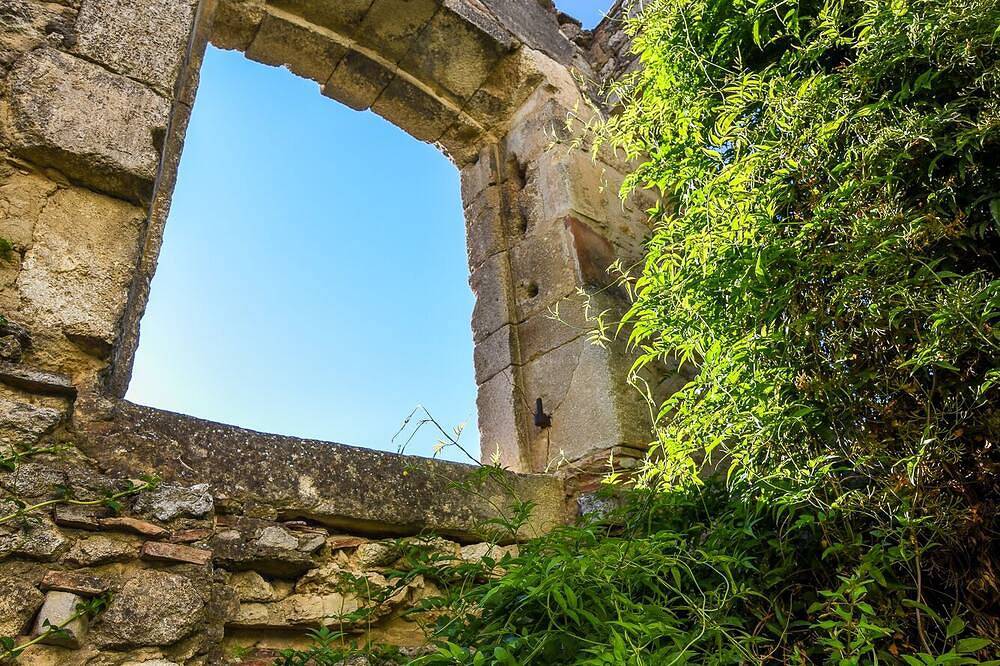 15 minutes from the Pont du Gard! Old oil mill near Uzès, Avignon, Remoulins in Théziers, Nimes region