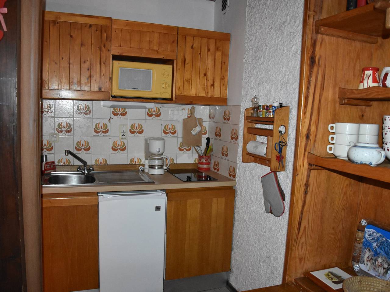 Entire studio, Studio for 4 people with terrace in Pralognan-la-Vanoise in Pralognan-la-Vanoise, Vanoise National Park