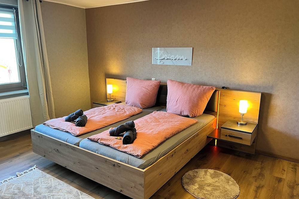 Ganze Wohnung, 4**** Fewo „Rhönland-Erlebnis“ für Familien - auch für Wanderreiter - 102 qm in Urnshausen, Wartburg und Umgebung