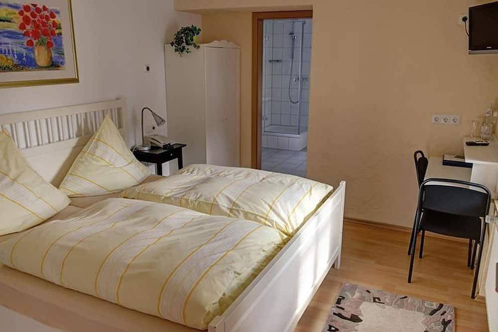 Einzelzimmer Dusche/Wc (Nr) - Gästehaus Kloep in Hillesheim, Vulkaneifel