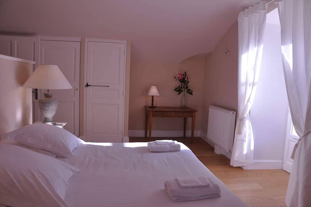 The Fruitier, charming  & elegant holiday home, 6 p., at gates of Provence in Divajeu, Die region