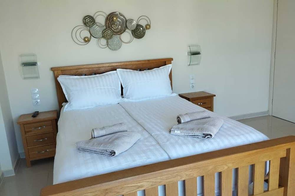 Haus Staks mit Meerblick. Familienfreundlich. in Kamilari, Iraklio-Heraklion und Umgebung