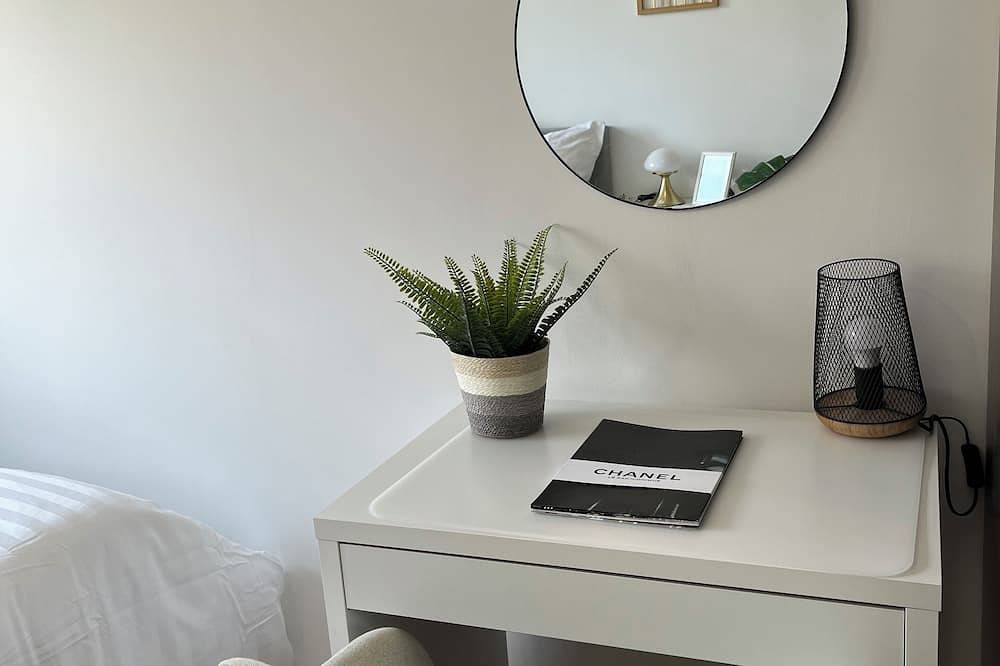 Apartamento entero, Entire Apt - Family - Close to Paris - 2min Rerb - Kitchen - Parking - Olympic24 in Bourg-la-Reine, Altos del Sena