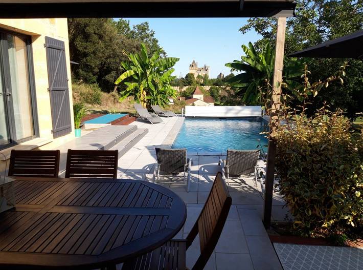 Gîte pour 8 personnes, avec jardin et terrasse ainsi que piscine et jacuzzi à Vitrac - 2