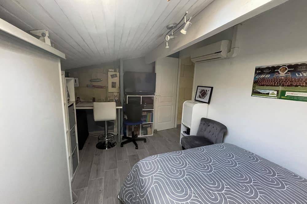 House with a pool, a terrace, and full air conditioning in Bordeaux, Bordeaux und Umgebung