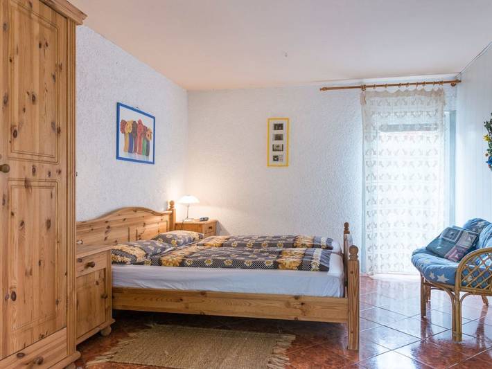 Ferienhaus für 6 Personen, mit Balkon und Terrasse sowie Garten in Zehdenick