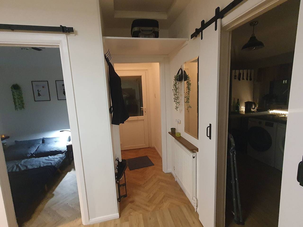 Entire holiday apartment, Luxury Smart Windsor London Parking in Slough, Berkshire