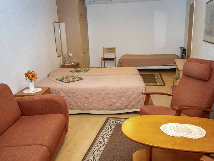 Ganze Wohnung, Kylpylä-hotelli, huone 242 in Kilvakkala, Ikaalinen