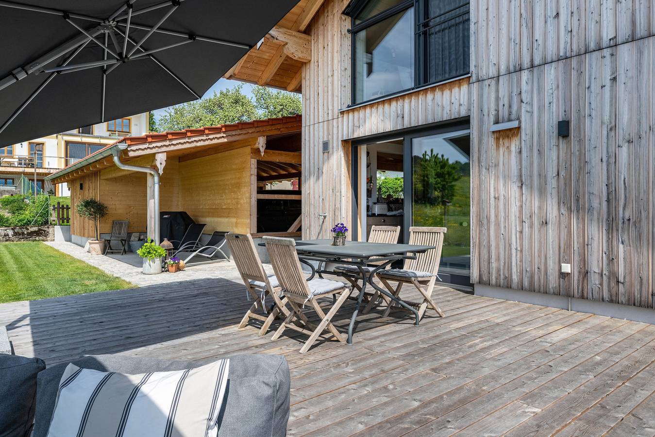 Ferienhaus 'Chalet Bergblick' mit Bergblick, privater Terrasse und Wlan in Rimsting, Chiemsee