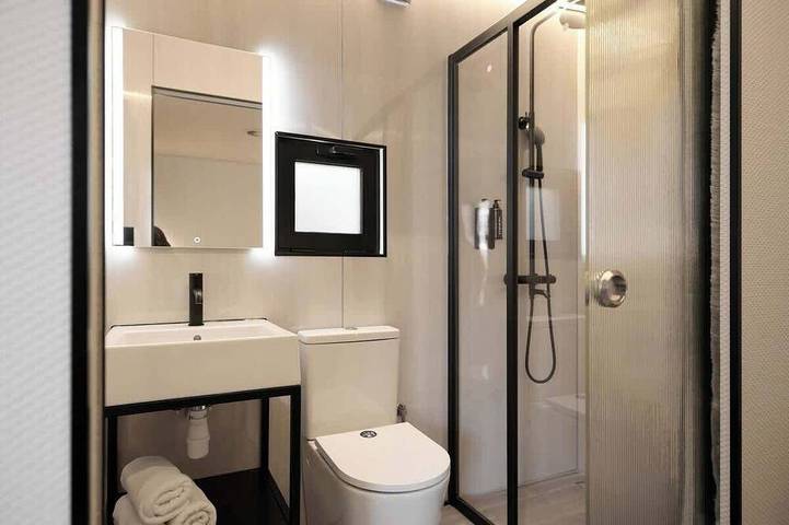 Houseboat Sail | Old Town | 2 Bedrooms | Sauna in Gdańsk, Zatoka Gdańska