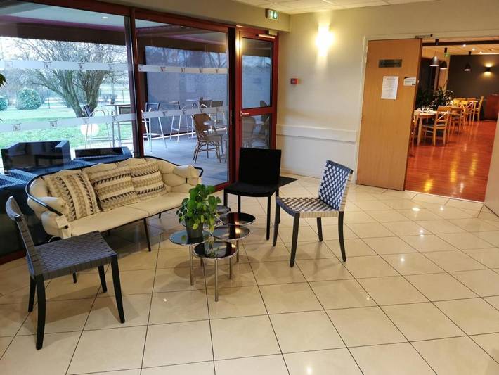 Hôtel pour 2 personnes, avec vue et jardin à Ambérieu-en-Bugey - 3