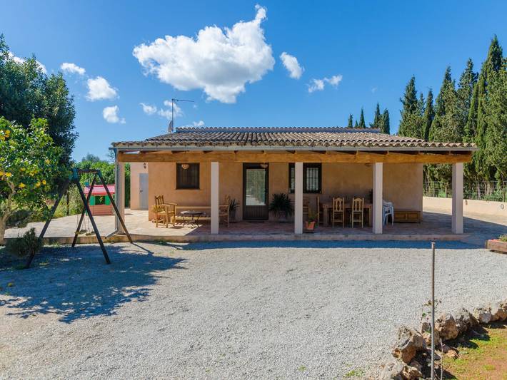 Finca für 6 Personen, mit Garten, kinderfreundlich in Sencelles