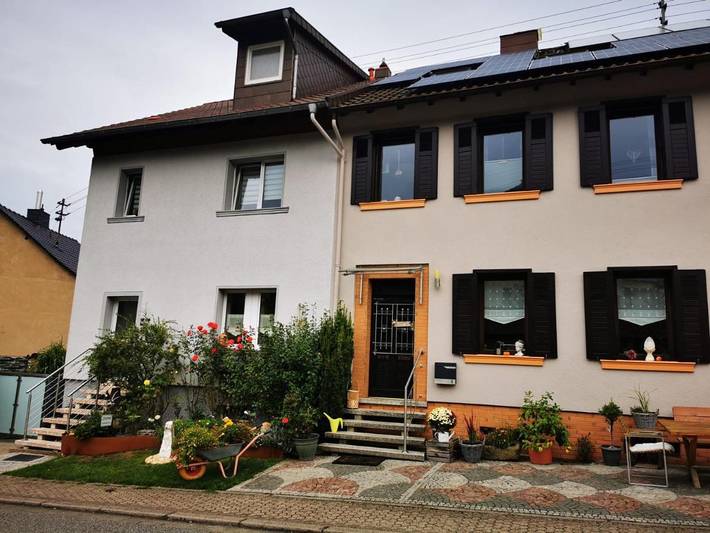 Maison d’hôte pour 2 personnes, avec terrasse et vue dans Sarre