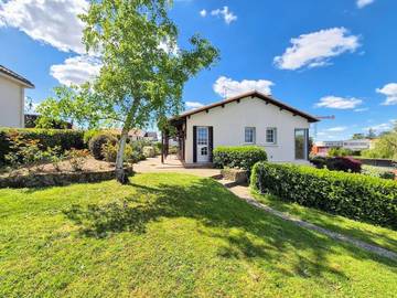 Maison d’hôte pour 8 personnes, avec terrasse et jardin à Les Herbiers