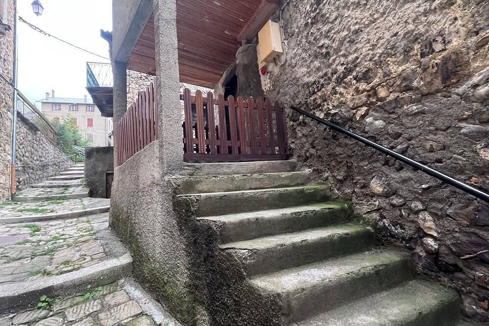Appartement entier, Appartement dans village aux portes du Mercantour in Beuil, Région de Nice