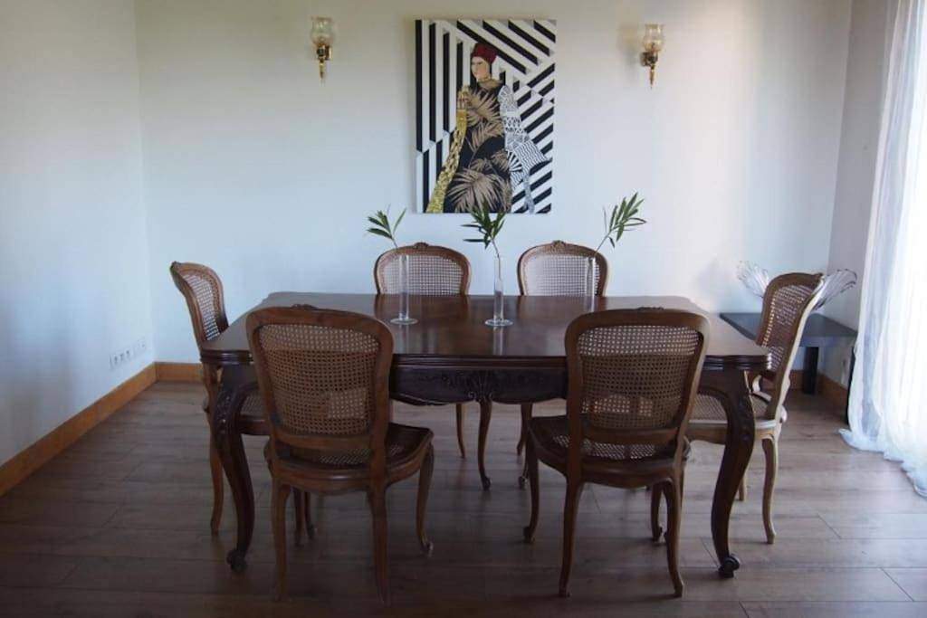 Three-Bedroom House in Coufouleux, Région d'Albi