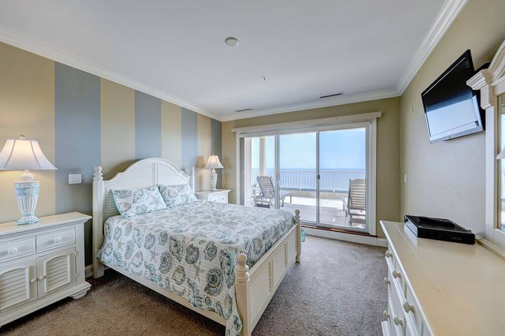 Ferienwohnung für 12 Personen, mit Balkon und Pool sowie Sauna - 1