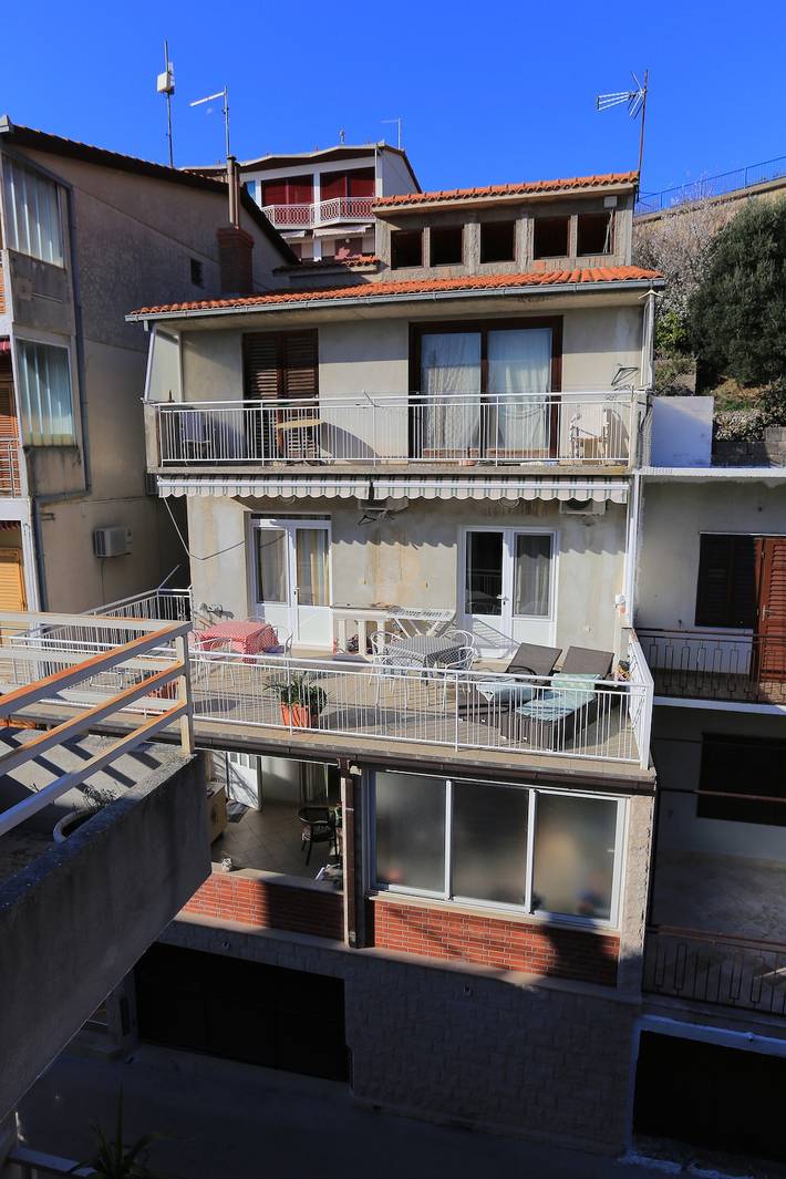 Apartamento entero, Apartamento de tres habitaciones con terraza y vista al mar Podgora, Makarska A-16476-a in Podgora, Rivera de Makarska