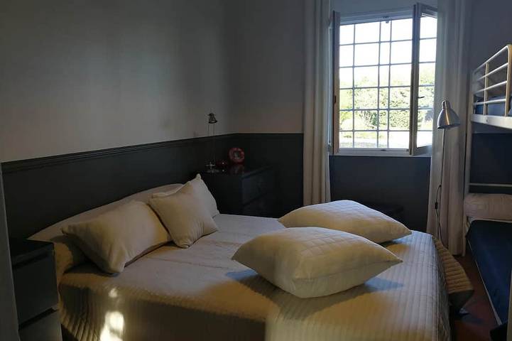 Gîte pour 7 personnes, avec piscine et jardin à Aniane - 4