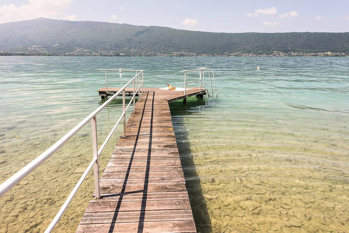 Apartamento entero, Pueblo Tallories - Le Loft du Manoir con vista al lago in Talloires-Montmin, Región de Annecy