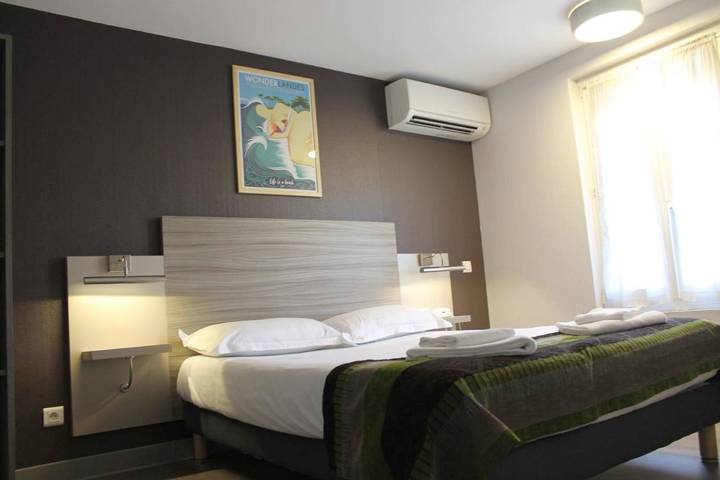 Hôtel pour 3 personnes, avec terrasse, animaux acceptés dans Etang De Soustons - 2