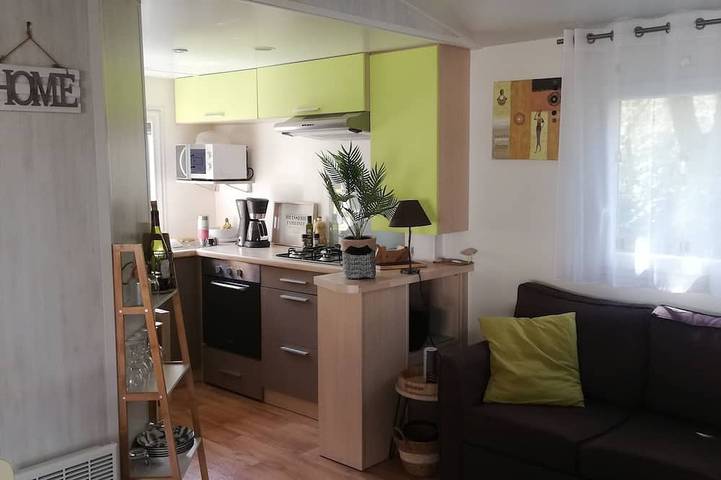 Air-conditioned mobile home in new condition in campsite with heated swimming pool, quiet plot in La Tremblade, Côte de Beauté