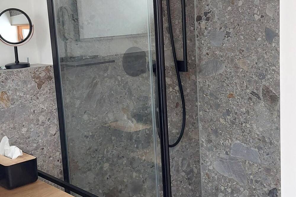 Ganze Wohnung, Ferienwohnung Sulzberg 35 qm in Wendelstein, Brannenburg