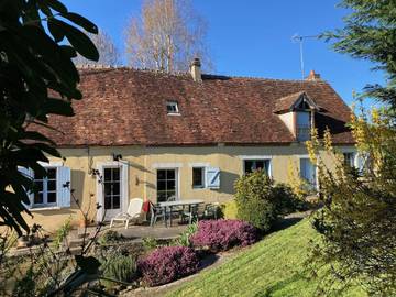 Gîte pour 8 personnes, avec terrasse, animaux acceptés à Préaux-du-Perche