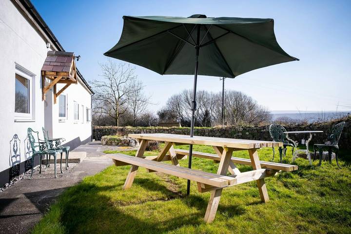 Cottage für 6 Personen, mit Garten und Terrasse - 1