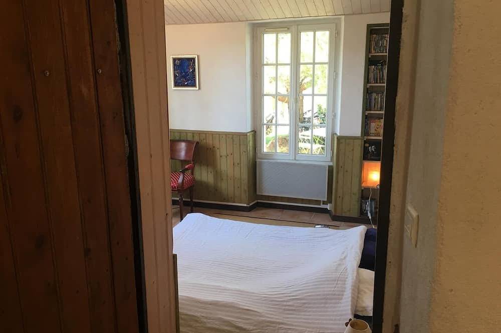 Séjour à l'océan dans jolie maison du Xixème siècle près des plages. in Brem-sur-Mer, Vallée de la Loire