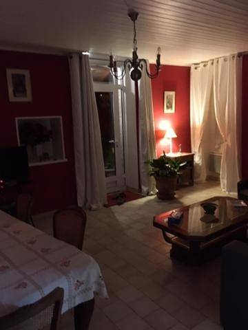 Location de vacances pour 6 personnes, avec vue et terrasse à Mornac (Charente) - 4