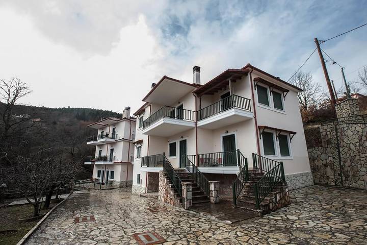Bed and breakfast per 3 persone, con giardino e terrazza nonché panorama e vista lago - 1