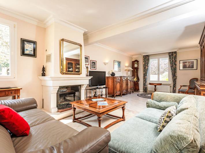 Location de vacances pour 8 personnes, avec jardin et terrasse à Saint-Père-Marc-en-Poulet - 3