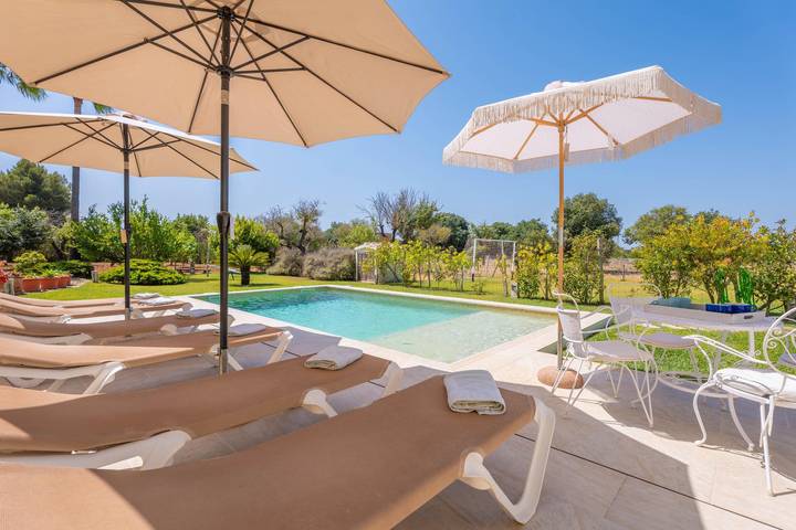 Sa Tanqueta - Magnificent villa with private pool and free Wi-Fi on the outskirts of Inca in Inca, Majorca Center