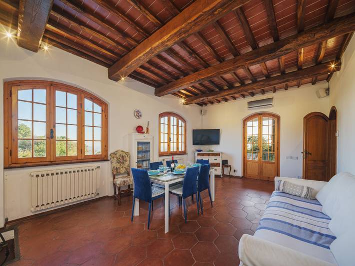Location de vacances pour 8 personnes, avec piscine ainsi que jardin et terrasse, animaux acceptés dans Corsanico Bargecchia - 4