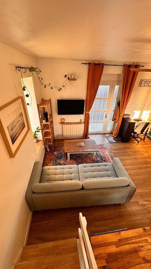 Appartement entier, Two-Bedroom Apartment in Montoir-de-Bretagne, Vallée de la Loire