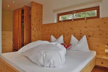 Hütte für 3 Personen in Ahrntal, Zillertaler Alpen, Bild 1