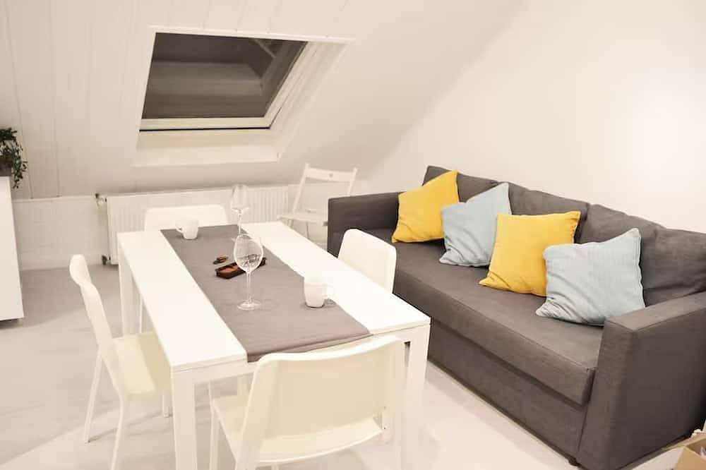 Ganze Wohnung, Rüttenscheid Dachgeschoßwohnung in Rüttenscheid, Essen