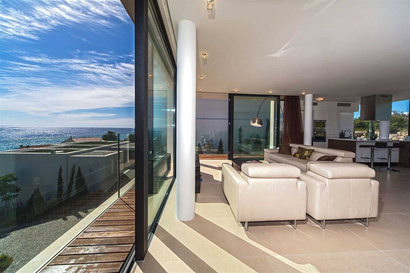Appartamento vacanze a Capocesto a partire da 395€ a notte